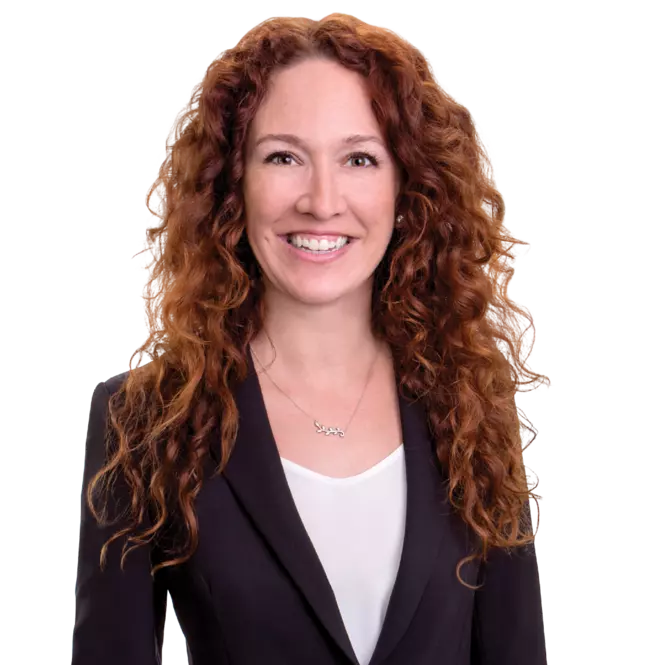 Brooke Marcus, Nossaman LLP Photo