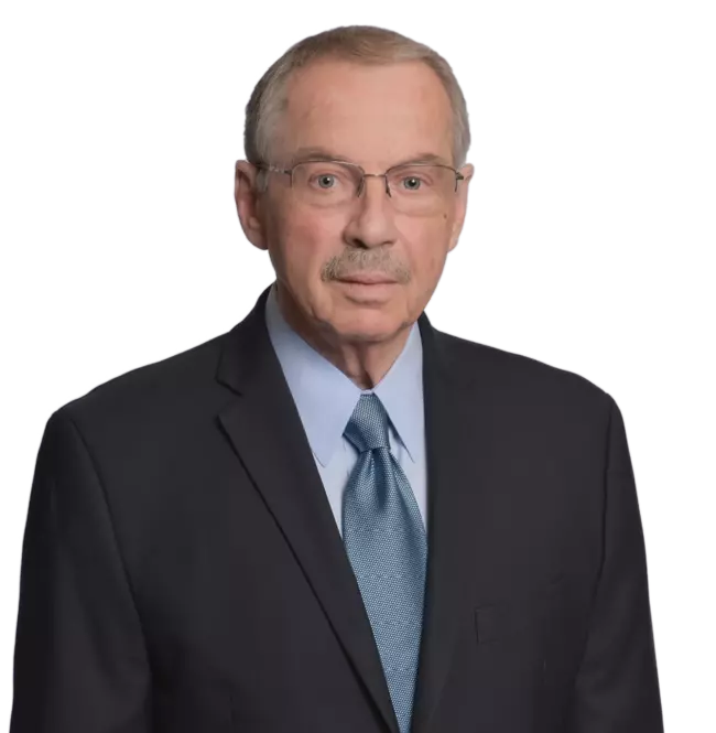 Tom Curtis, Nossaman LLP Photo