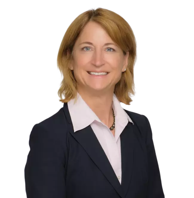 Karla MacCary, Nossaman LLP Photo