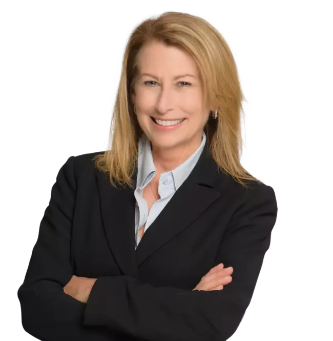 Diana McMillin, Nossaman LLP Photo